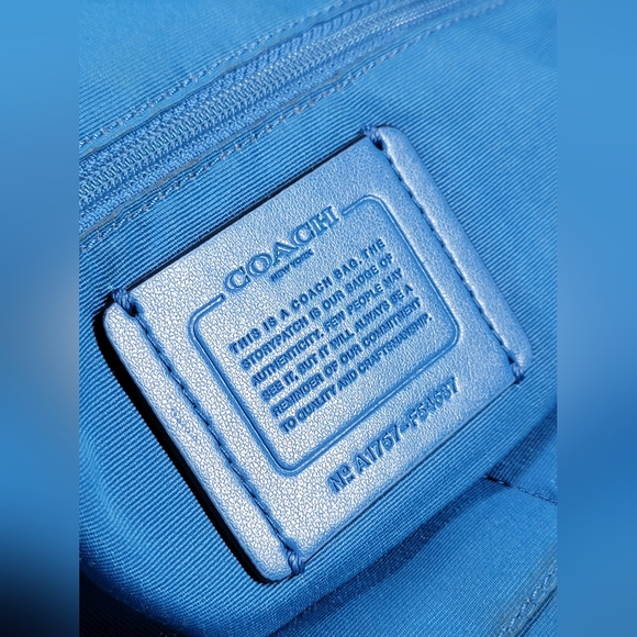 COACH Tyler Pebble Leather Tote-RARE Lapis Blue & Silver With Matching Wallet - Picture 16 of 16